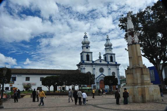 Praça central de Ipiales, na Colômbia
